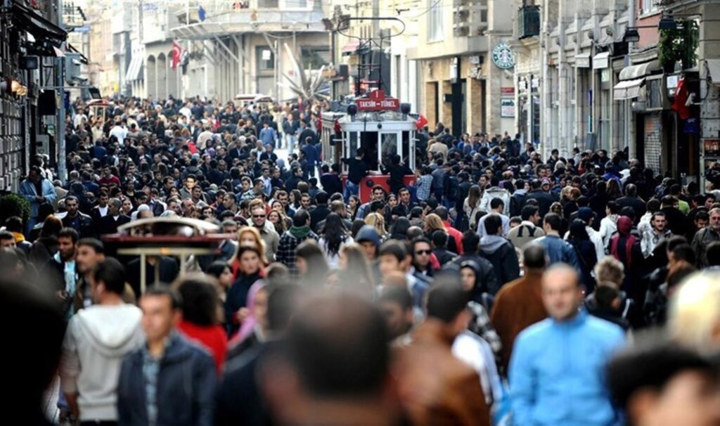 TÜİK verileri ortaya çıkardı: Türkiye'de yalnız yaşayanların sayısı 5,3 milyonu aştı 5 tuik verileri ortaya cikardi turkiyede yalniz yasayanlarin sayisi 53 milyonu asti H8n6VPLZ