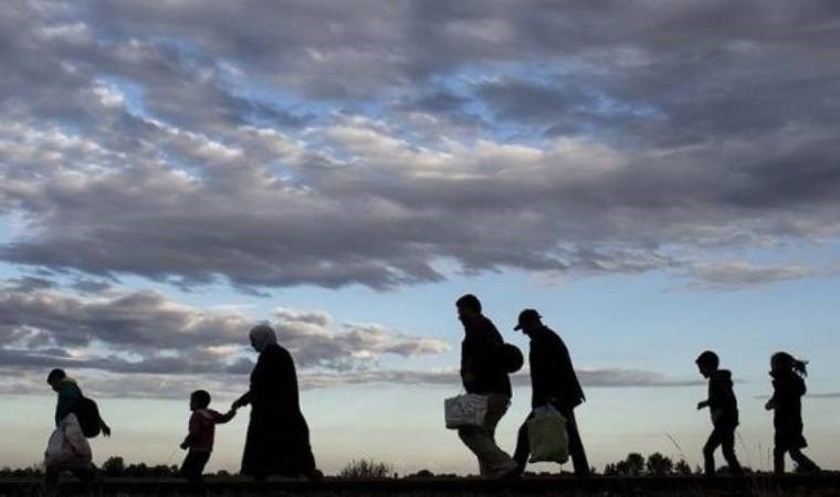 Türkiye'den ayrılan Suriyelilerin sayısı 100 bini bulmadı, dönüş beklenenden yavaş ilerliyor 7 turkiyeden ayrilan suriyelilerin sayisi 100 bini bulmadi donus beklenenden yavas ilerliyor 6 FWGBzaUP