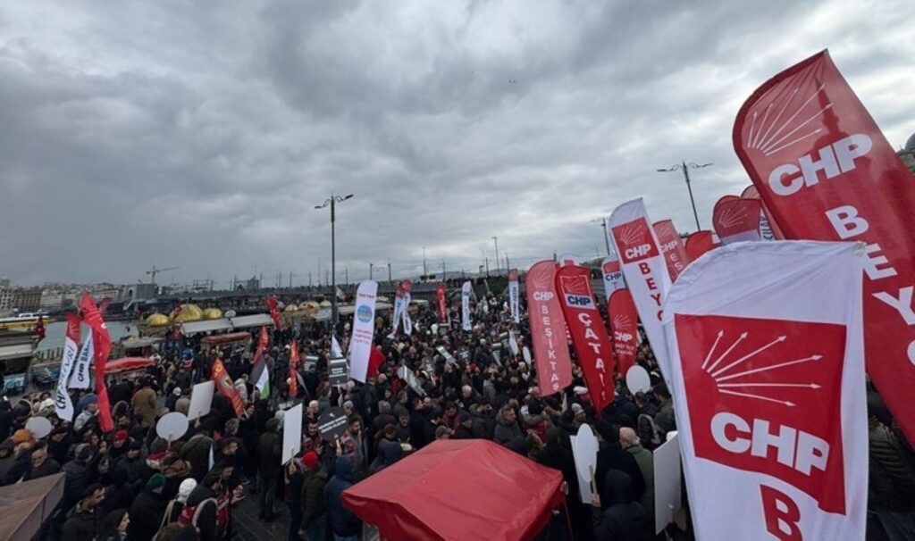valilik izin vermemisti chpliler filistin protestosu icin toplaniyor 6d7ZEC9V