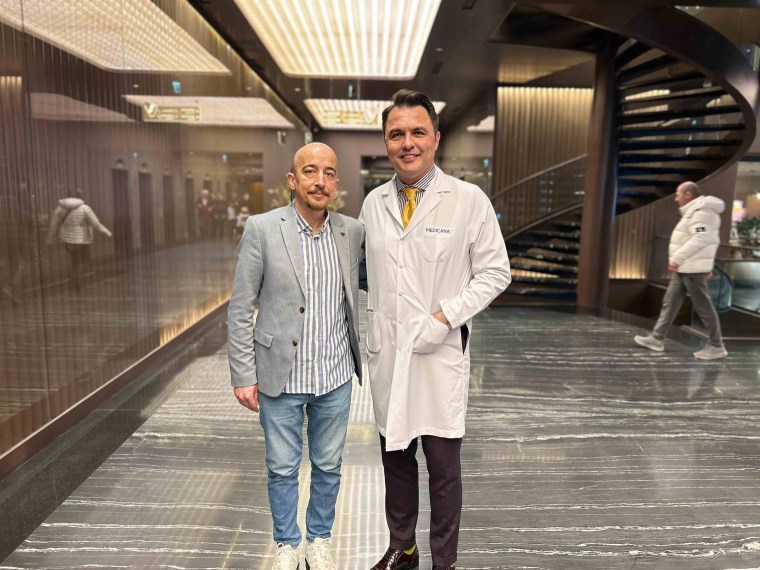 yillarca obeziteyle savasti kazanan o oldu tam 102 kilo verdi 0 PTPQYq7V