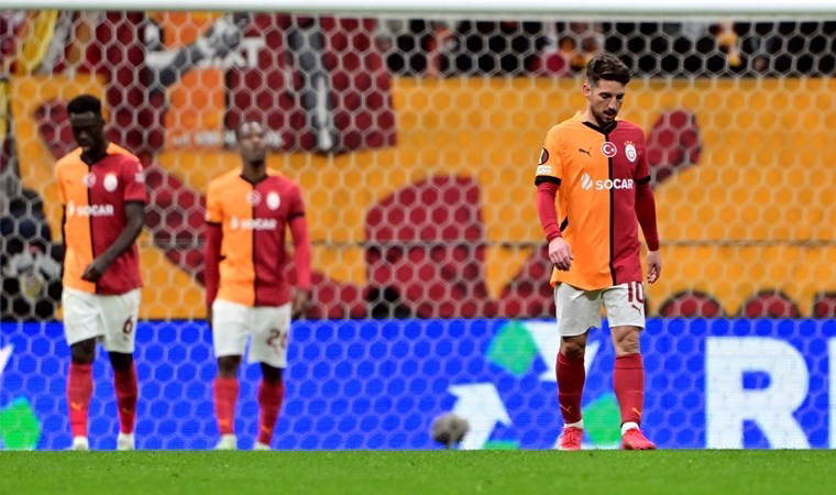 4 gollü karşılaşmada kazanan çıkmadı: Galatasaray, Avrupa'ya veda etti! 1 4 gollu karsilasmada kazanan cikmadi galatasaray avrupaya veda etti pHnZJr4N