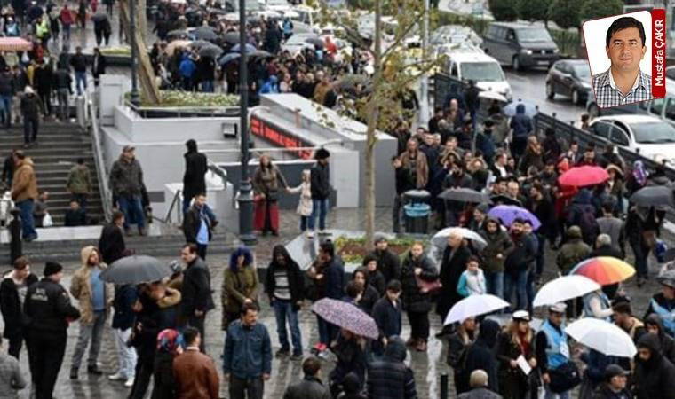 AKP iktidarı yüzdelik artış oranlarıyla övünüyor ama gerçek maaş rakamları içler acısı: Ücrette utanç tablosu 1 akp iktidari yuzdelik artis oranlariyla ovunuyor ama gercek maas rakamlari icler acisi ucrette utanc nvqfKiPS