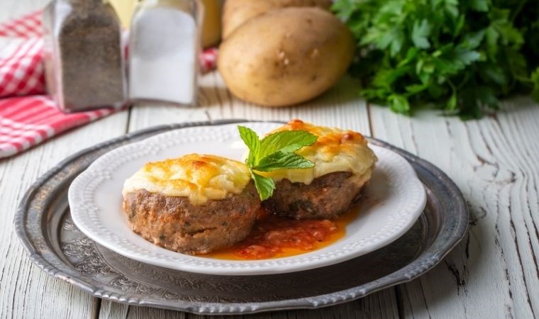 aksam yemegine 30 dakikada hazirlayabileceginiz geleneksel lezzet hasanpasa kofte tarifi 0 EMm8rbGj