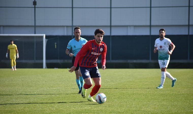 Altınordu'dan Yasin Dülger'e büyük tepki: Furkan Yöntem, uzun süre futboldan uzak kalacak 5 altinordudan yasin dulgere buyuk tepki furkan yontem uzun sure futboldan uzak kalacak TIKTNLJw