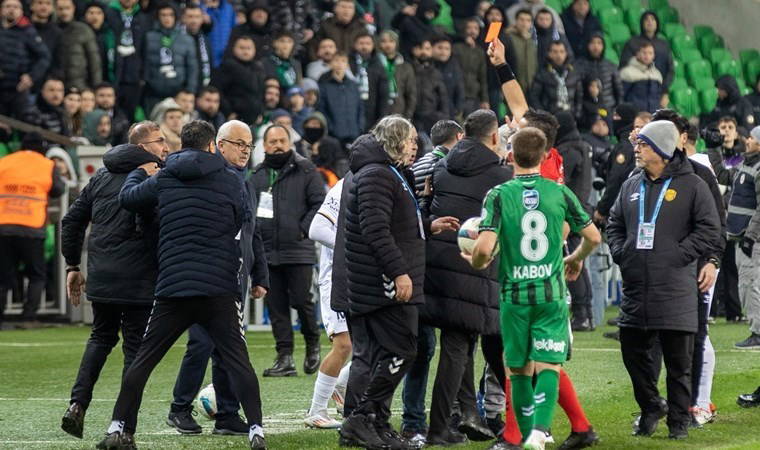 Ankaragücü'nden sert tepki: 'TFF ve MHK'ye son uyarı' 1 ankaragucunden sert tepki tff ve mhkye son uyari iRq9r9wl