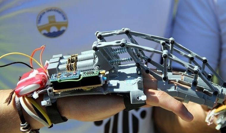 Dünyanın en büyük "biyohibrit" robot eli geliştirildi 1 dunyanin en buyuk biyohibrit robot eli gelistirildi k5diGqRk