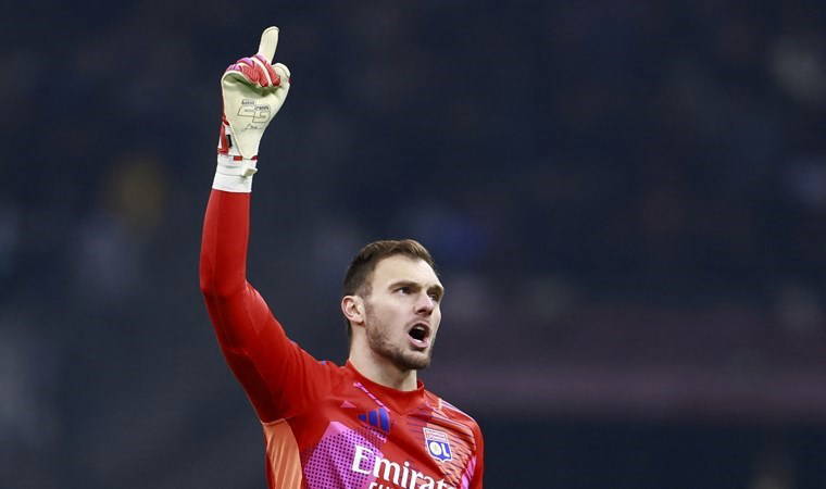 galatasaray transferdeki 1 numarasini belirledi