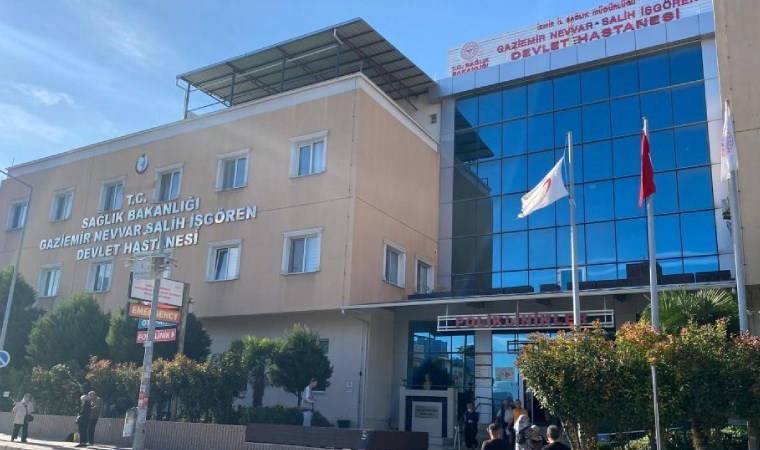 Hastanede doktoru darbedip saçlarını koparttılar! 1 hastanede doktoru darbedip saclarini koparttilar