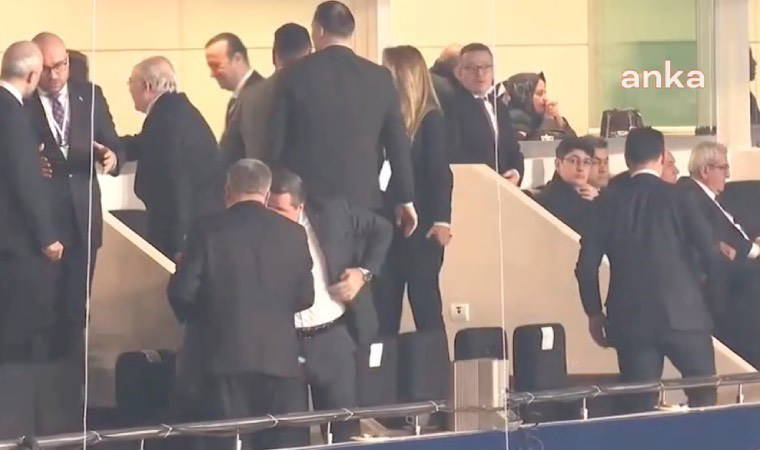 İYİ Parti'den AKP kongresinde tepki: Salonu terk ettiler! 4 iyi partiden akp kongresinde tepki salonu terk ettiler