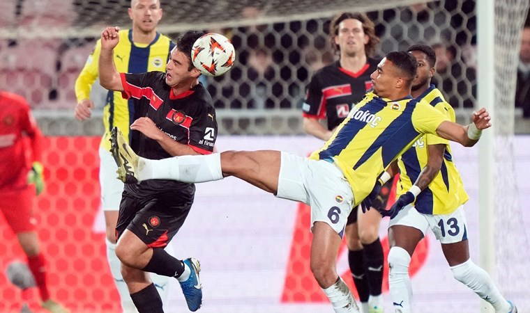 Midtjylland maçında yaşananlar sebebiyle... UEFA'dan Fenerbahçe'ye 3 ceza! 4 midtjylland macinda yasananlar sebebiyle uefadan fenerbahceye 3 ceza yy4EhSHj