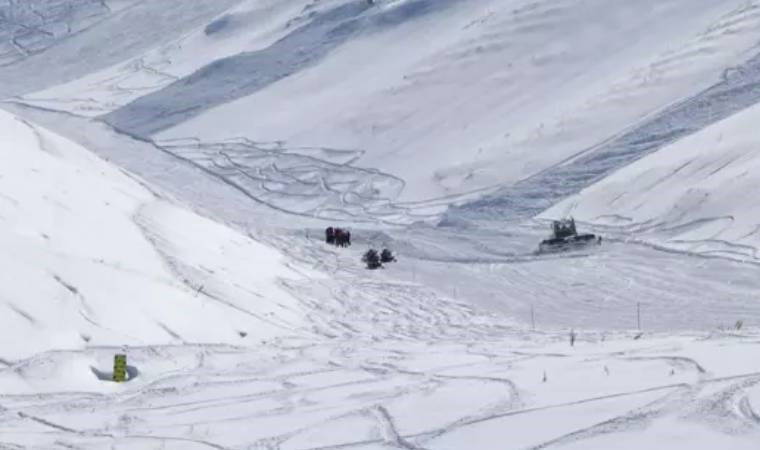 Palandöken'de kayakçılara kapalı alana çığ düştü 2 palandokende kayakcilara kapali alana cig dustu YchGIBp8
