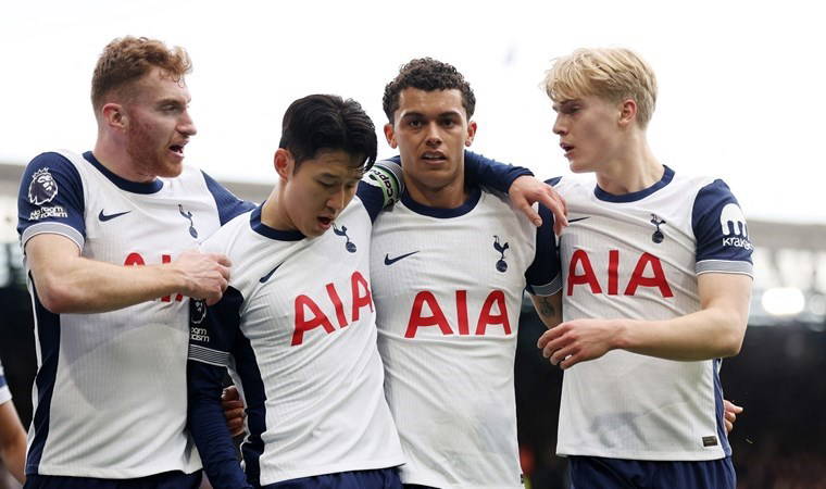 tottenham deplasmanda 3 puani 4 golle aldi SsHDFXNv