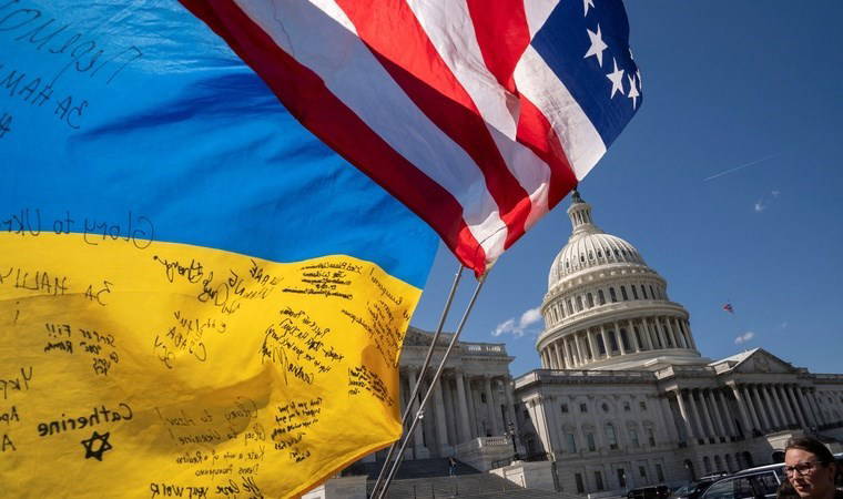 Trump’ın, Zelenskiy suçlaması partisini ikiye böldü: Putin'i görmezden gelemeyiz 7 trumpin zelenskiy suclamasi partisini ikiye boldu putini gormezden gelemeyiz n6Ndh2LK