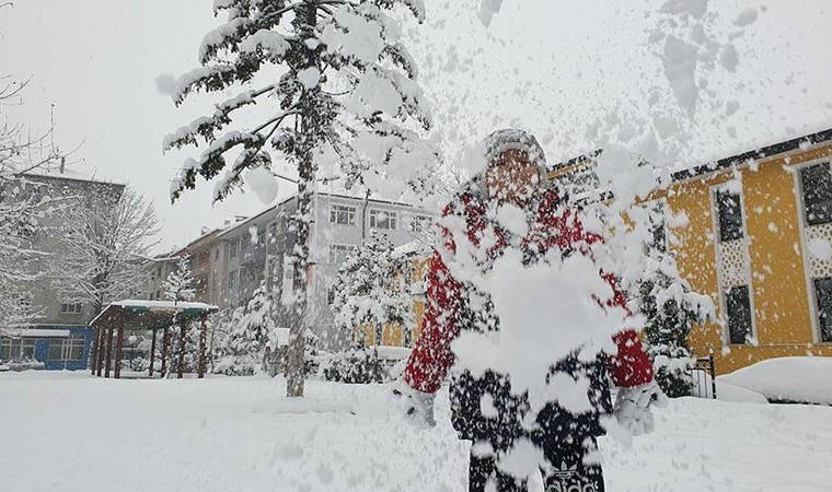 Türkiye’de kar alarmı… İşte okulların tatil edildiği şehirler! 3 turkiyede kar alarmi iste okullarin tatil edildigi sehirler Yk1rIhJh