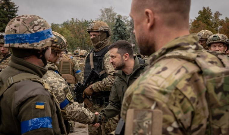 Zelenski'den müzakere şartı: Bunu asla kabul etmeyeceğiz 3 zelenskiden muzakere sarti bunu asla kabul etmeyecegiz r9s1LaTI