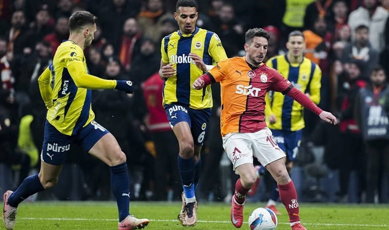 Galatasaray ile Fenerbahçe derbide yenişemedi: İşte iki takımın kalan maçları!