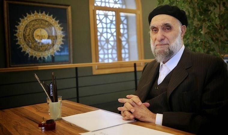 Hasan Çelebi kimdir? Hattat Hasan Çelebi neden öldü? Hasan Çelebi nereli? 1 hasan celebi kimdir hattat hasan celebi neden oldu hasan celebi nereli gqMXF2tg