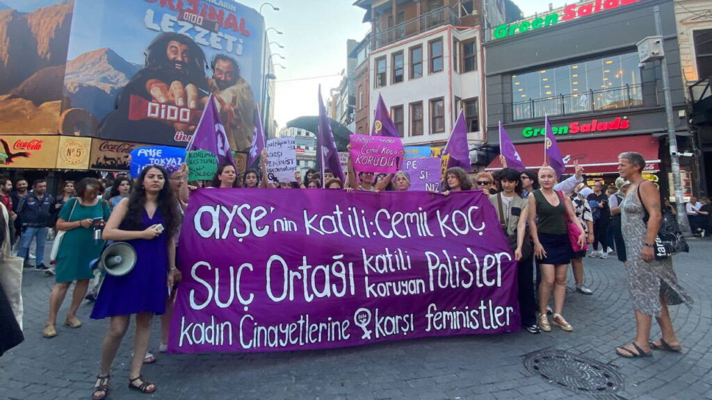 Kadınlar Ayşe Tokyaz için eylem yaptı: ‘Kadına yönelik şiddet yaşamın her alanında’ 1 kadinlar ayse tokyaz icin eylem yapti kadina yonelik siddet yasamin her alaninda FsXM1n2r