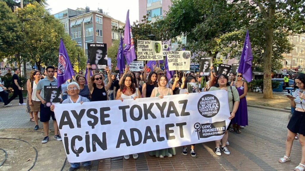 kadinlar turkiyenin konustugu ayse tokyaz cinayeti icin kadikoyde yurudu gALyuRhK