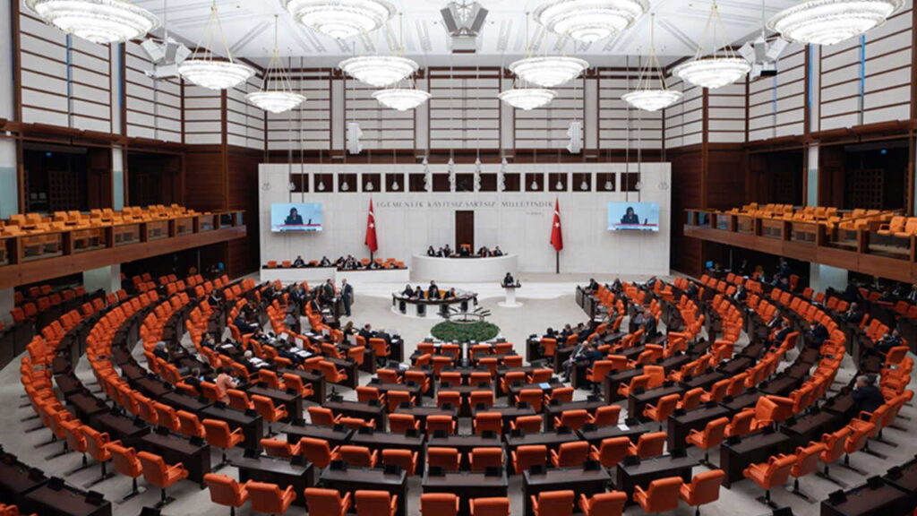 mecliste terorsuz turkiye komisyonu icin kritik toplanti geri donus yasasi gundemde NjAzI7ZJ
