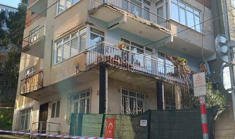 Pendik’te duvarlarından çatlama sesi gelen 3 katlı bina tahliye edildi 1 pendikte duvarlarindan catlama sesi gelen 3 katli bina tahliye edildi csM9k5dN