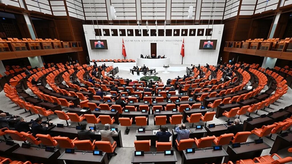 tbmmde lgs tartismasi birlesime ara verildi ben geri zekaliya anlatir gibi anlatmayacagim ipP6reSM